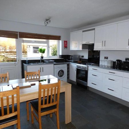 Cosy Quiet Home In Hereford ~ Close To City Centre ~ Free Parking Bagian luar foto