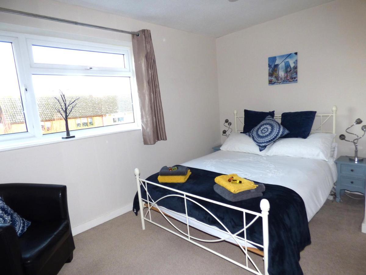 Cosy Quiet Home In Hereford ~ Close To City Centre ~ Free Parking Bagian luar foto