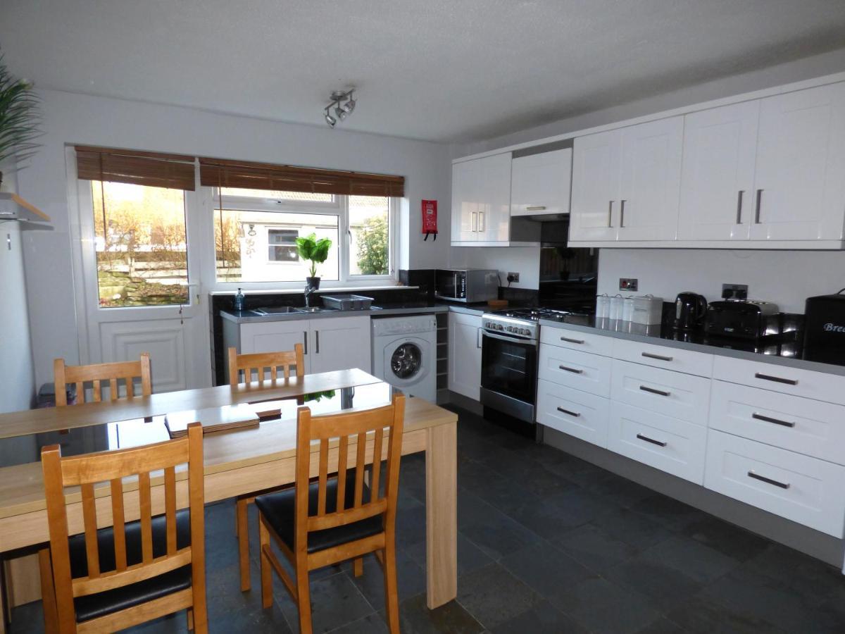 Cosy Quiet Home In Hereford ~ Close To City Centre ~ Free Parking Bagian luar foto